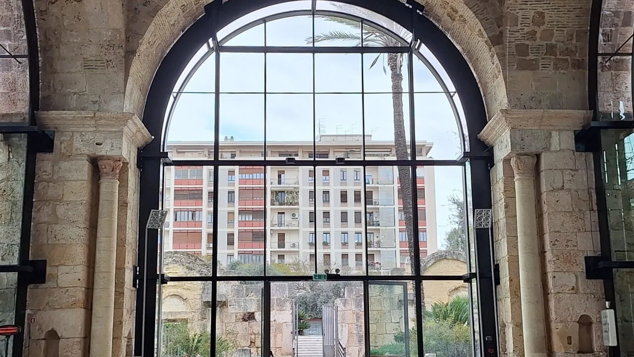Riapre la Basilica di San Saturnino: dal 26 al 27 settembre aperture fino a mezzanotte e visite guidate in sardo a Cagliari Riapre la Basilica di San Saturnino: dal 26 al 27 settembre aperture fino a mezzanotte e visite guidate in sardo a Cagliari
